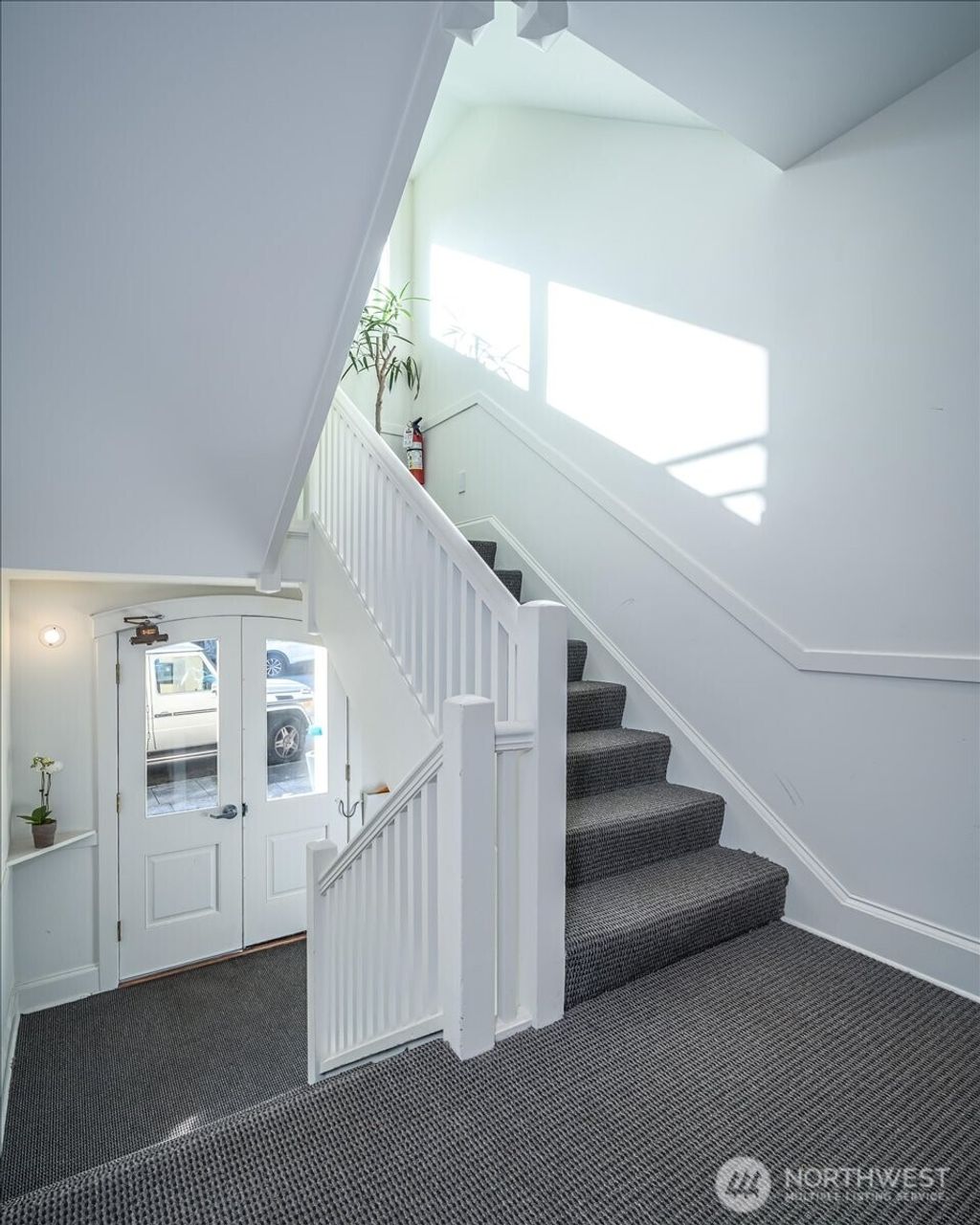 Photo of 1310 Queen Anne Avenue N #15, Seattle, WA 98109 (MLS # 2496584)