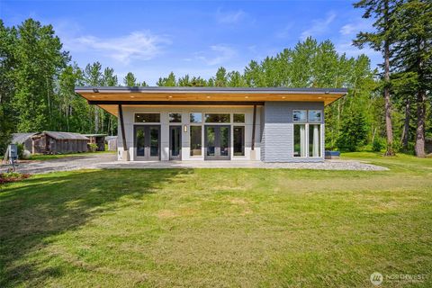 Photo of 3902 Bay Road, Ferndale, WA 98248 (MLS # 2527627)