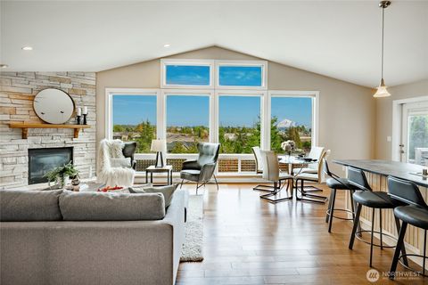 Photo of 8124 Comox Rd Rd, Blaine, WA 98230 (MLS # 2435166)