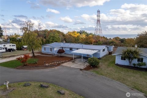 Photo of 5034 30th Street NE, Tacoma, WA 98422 (MLS # 2448033)