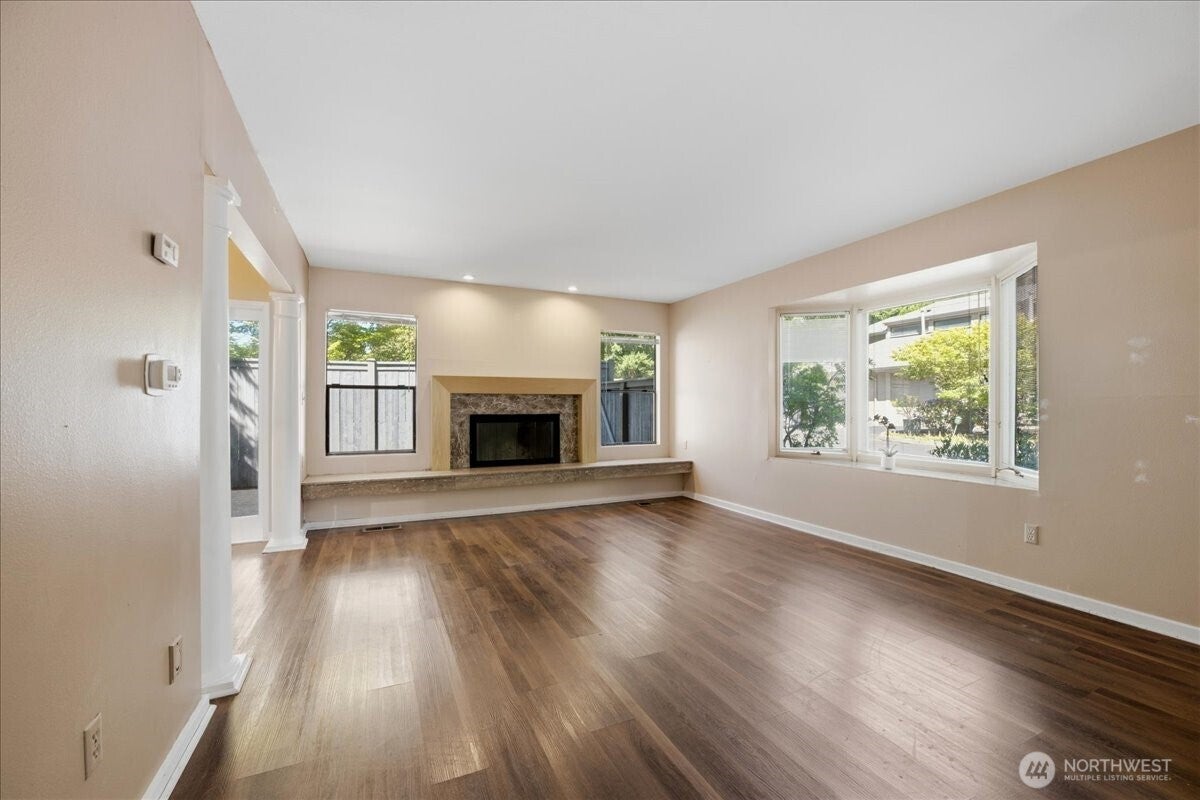 19507 86th Avenue W 507