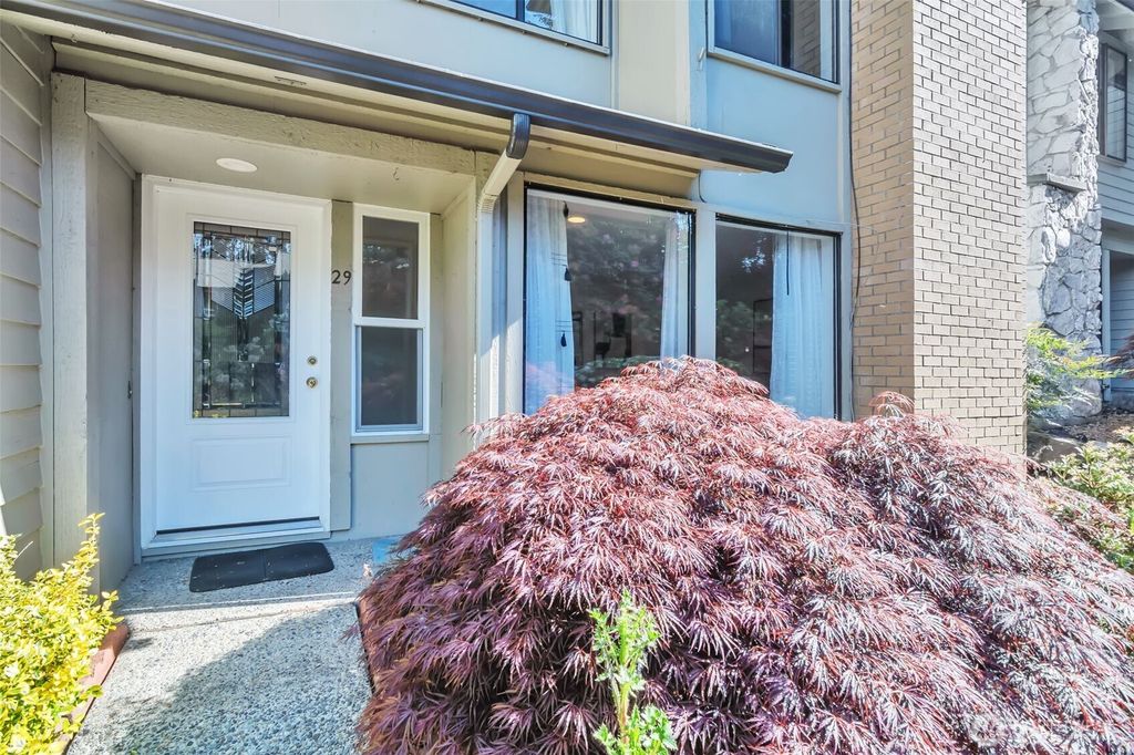 Photo of 1035 156th Avenue NE #29, Bellevue, WA 98007 (MLS # 2505305)