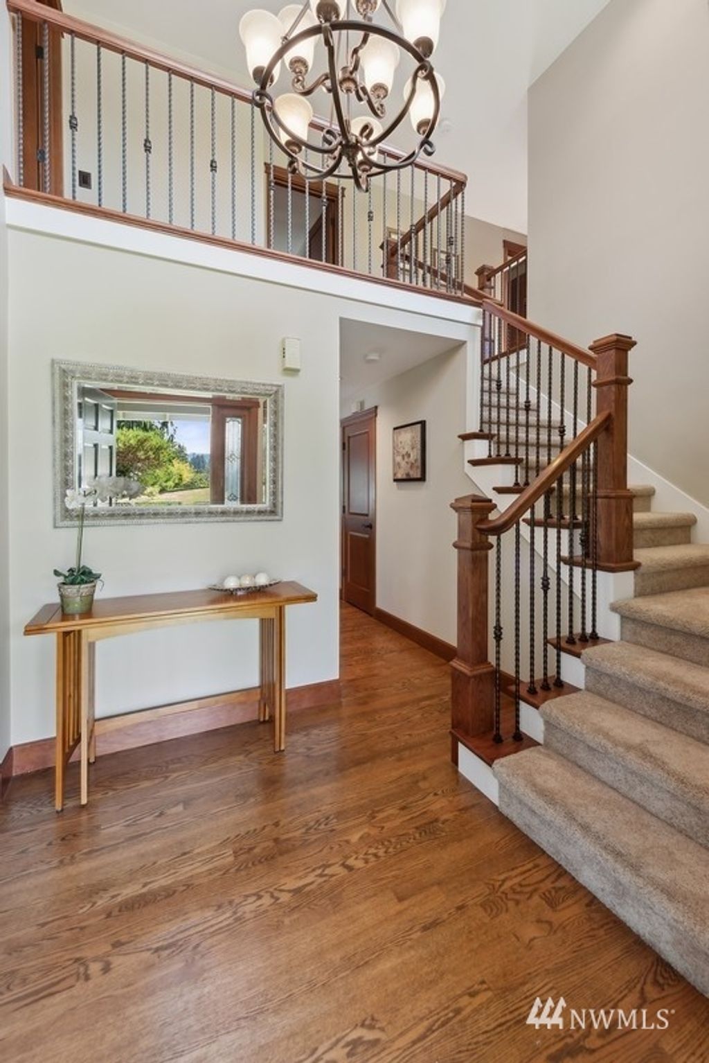Photo of 7036 NE 164th Street, Kenmore, WA 98028 (MLS # 1986369)