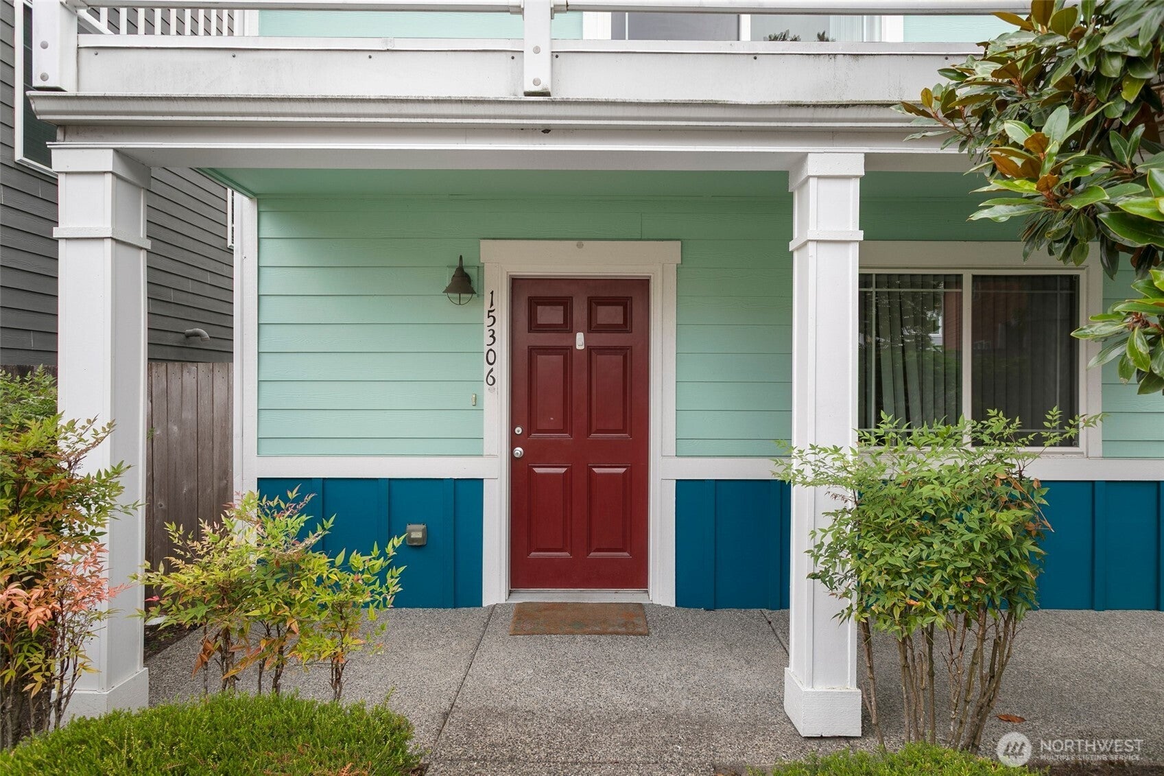 15306 14th Avenue W