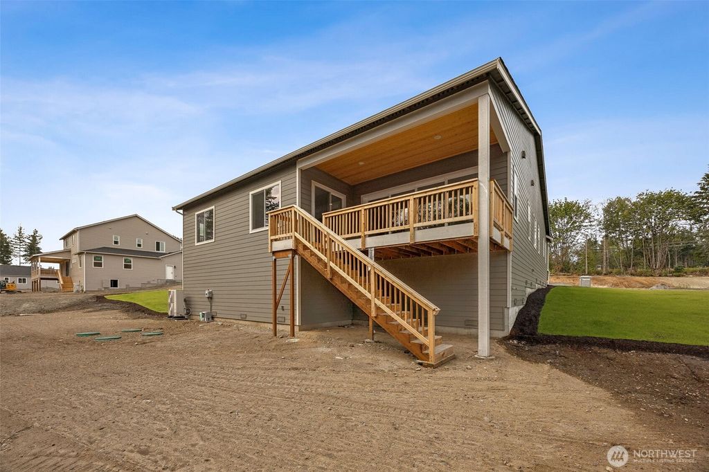 Photo of 10527 134th Avenue NE #103, Lake Stevens, WA 98258 (MLS # 2400649)