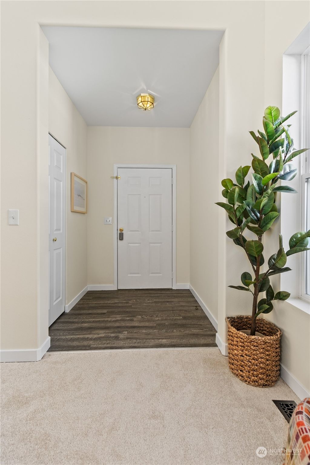 Photo of 4310 252nd Place SE, Sammamish, WA 98029 (MLS # 2190422)