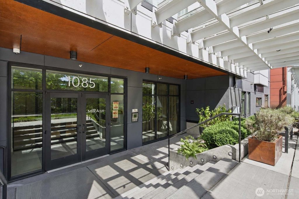 Photo of 1085 103rd Avenue NE #204, Bellevue, WA 98004 (MLS # 2539072)