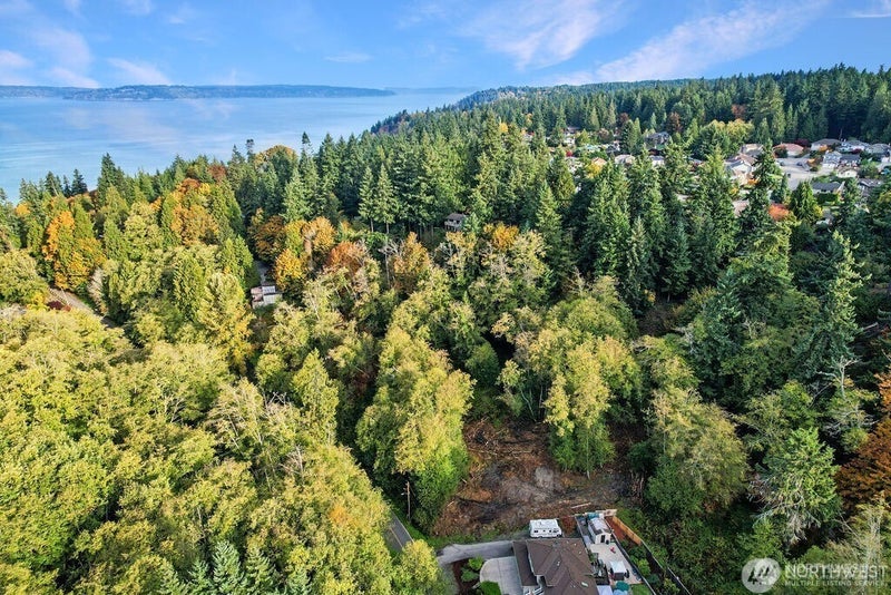 7217 Meadowdale Beach Road