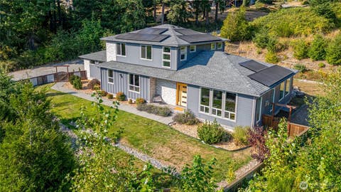 Photo of 689 Chuckanut Drive N, Bellingham, WA 98229 (MLS # 2571529)