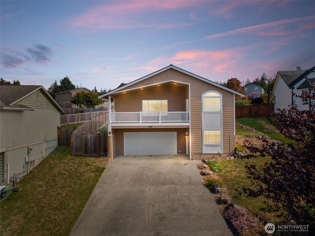 Photo of 17721 Upland Drive, Arlington, WA 98223 (MLS # 2430476)