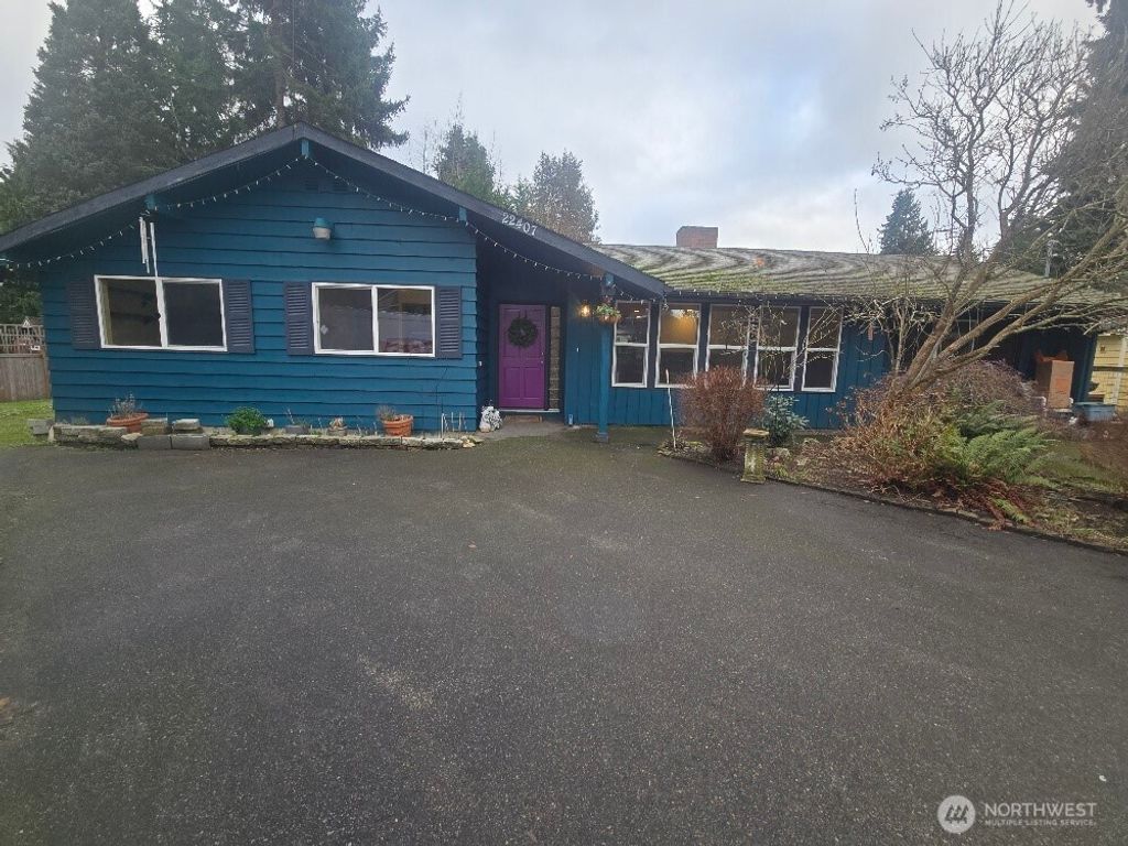 Photo of 22407 87th Avenue W, Edmonds, WA 98026 (MLS # 2459585)