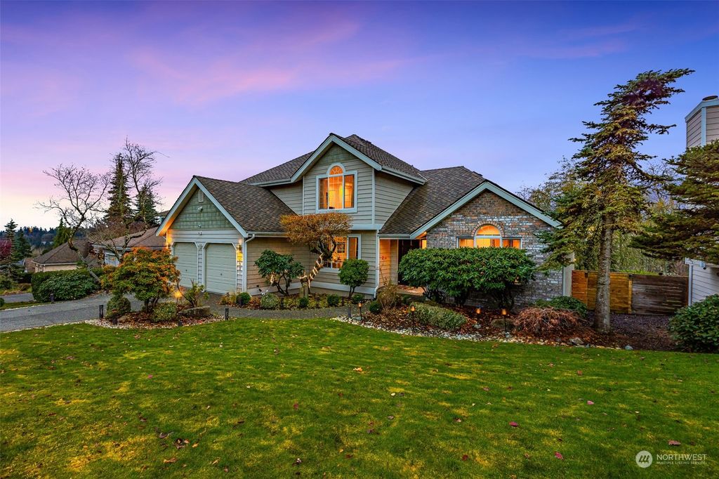Photo of 8403 126th Place SE, Newcastle, WA 98056 (MLS # 2183076)