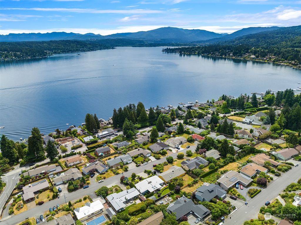 Photo of 2645 171st Avenue SE, Bellevue, WA 98008 (MLS # 2206575)