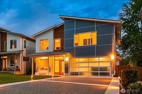 2627 SW 100th Street Seattle WA 98146
