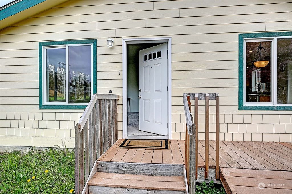 Photo of 1221 296th Street NE, Stanwood, WA 98292 (MLS # 2048711)