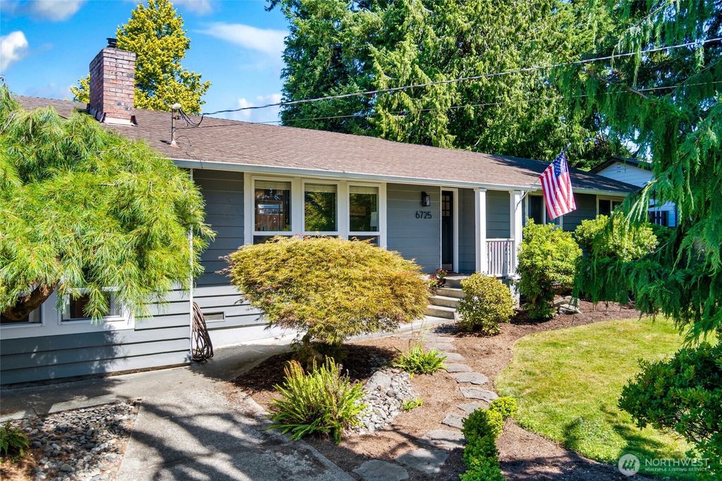 Photo of 6725 73rd Street NE, Marysville, WA 98270 (MLS # 2415376)