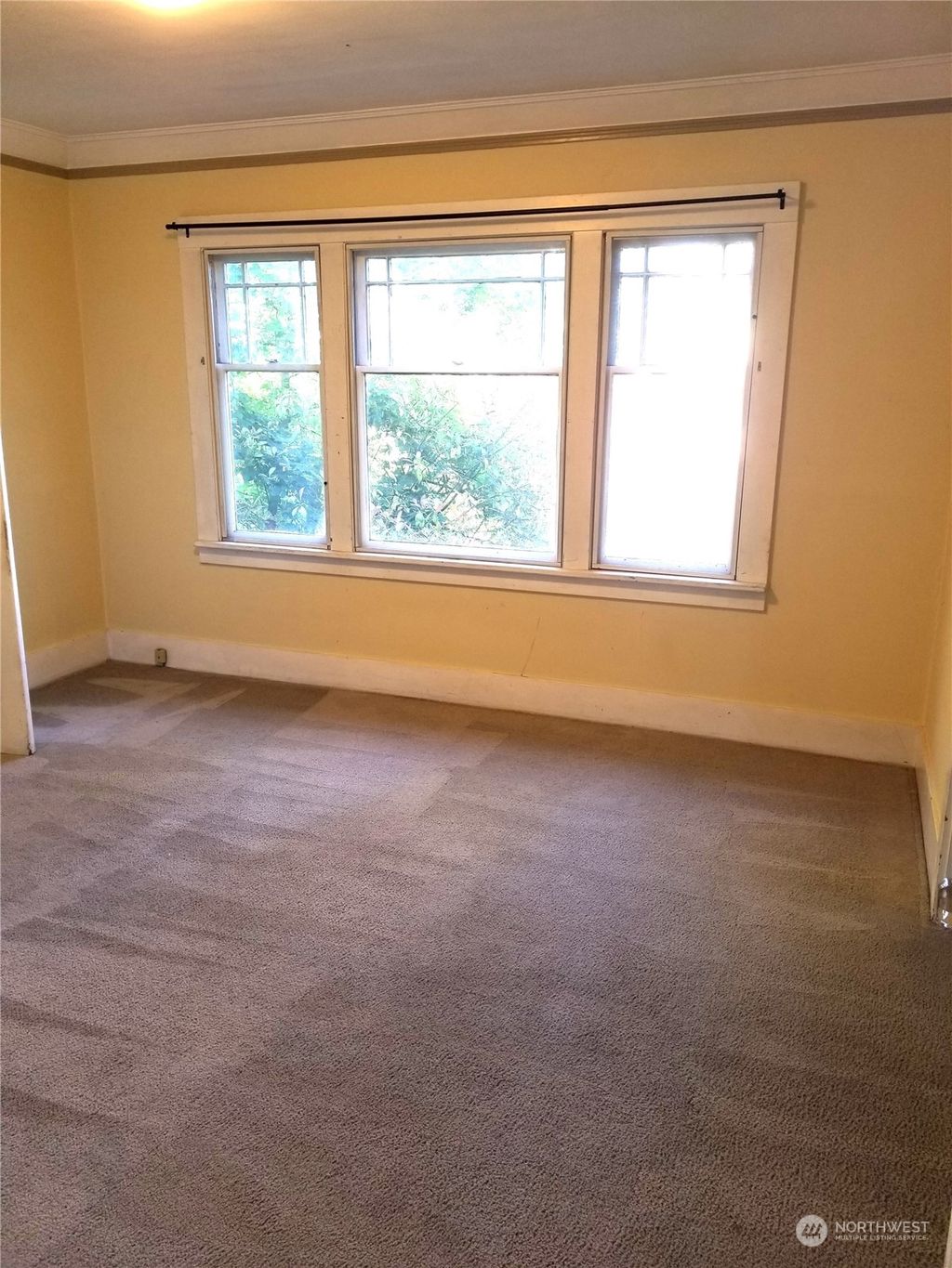 Photo of 422 N 46th Street, Seattle, WA 98103 (MLS # 2247867)