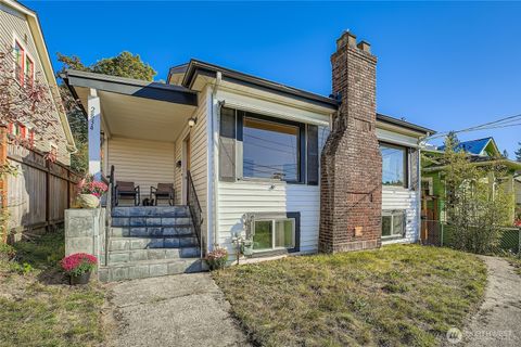 Photo of 2834 30th Avenue S, Seattle, WA 98144 (MLS # 2497264)