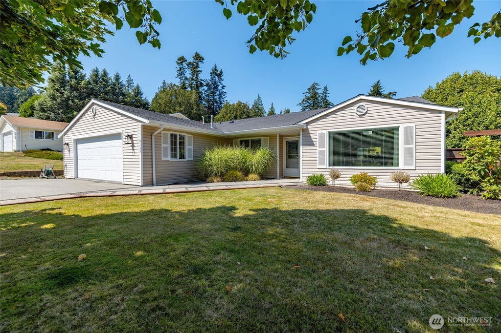 Photo of 6157 Parkside Drive, Anacortes, WA 98221 (MLS # 2568861)