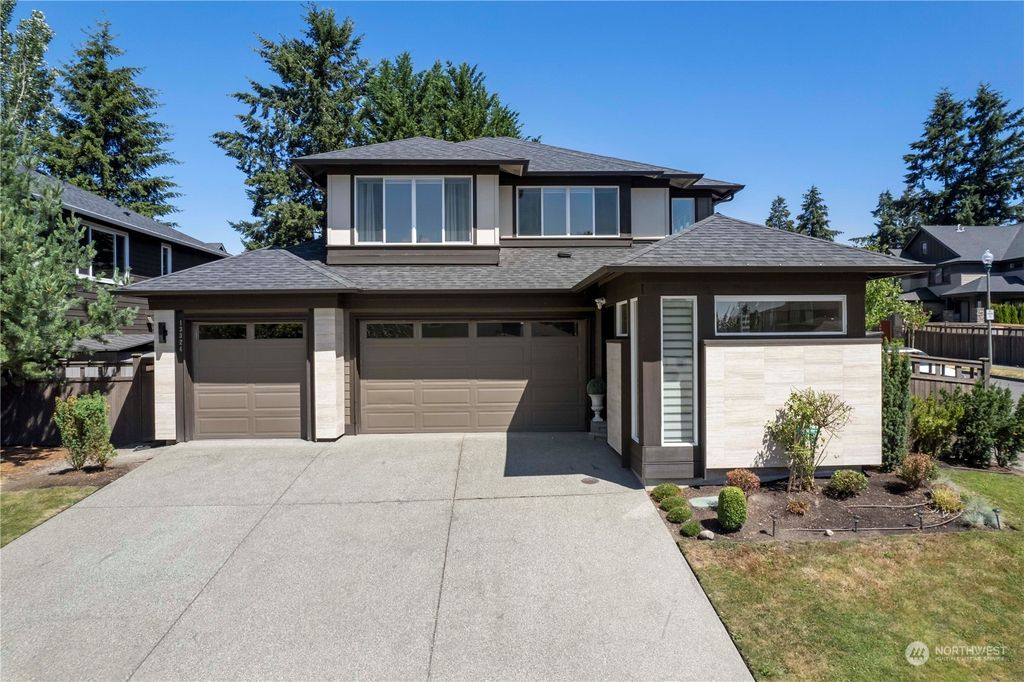 Photo of 13324 SE 262nd Street, Kent, WA 98042 (MLS # 2269270)