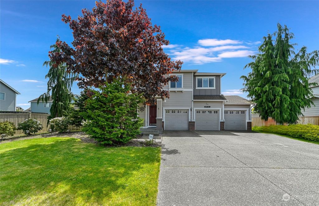 Photo of 6910 287th Place NW, Stanwood, WA 98292 (MLS # 2238235)