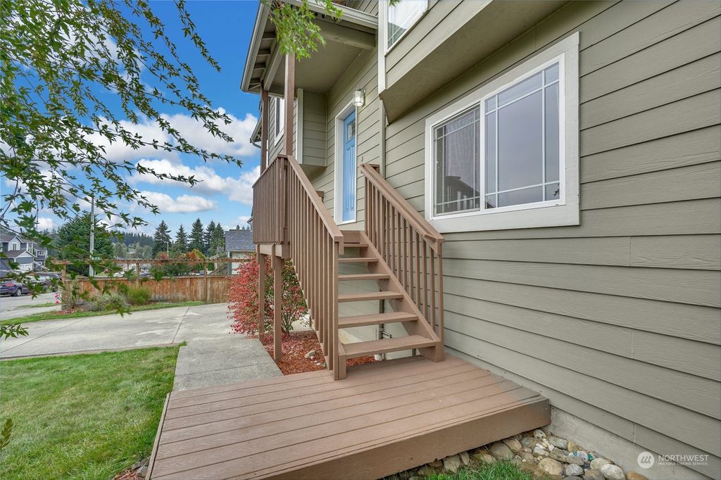 Photo of 3124 72nd Avenue NE, Marysville, WA 98270 (MLS # 2169818)
