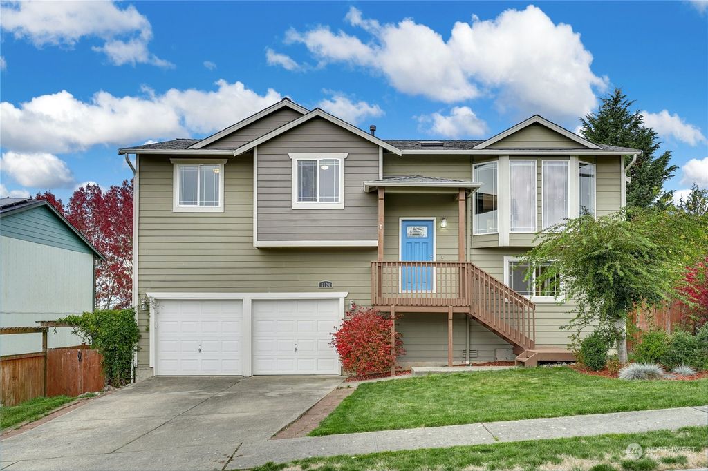 Photo of 3124 72nd Avenue NE, Marysville, WA 98270 (MLS # 2169818)