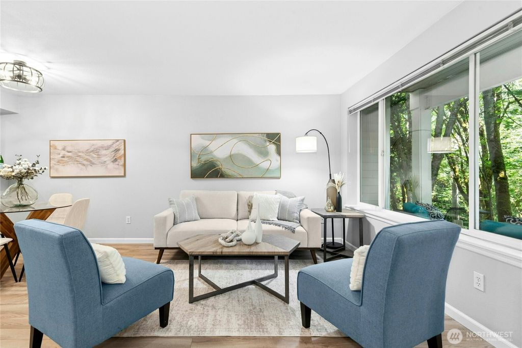 Photo of 2300 Jefferson Avenue NE #E121, Renton, WA 98056 (MLS # 2552126)