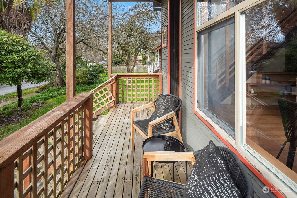 Photo of 800 27th Avenue, Seattle, WA 98122 (MLS # 2206456)