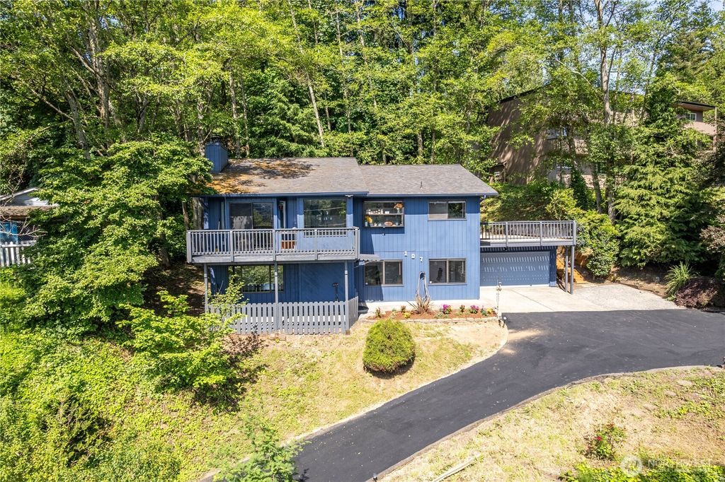 Photo of 107 Alderwood Lane, Longview, WA 98632 (MLS # 2529124)
