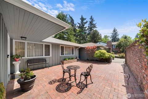 Photo of 4536 119th Avenue SE, Bellevue, WA 98006 (MLS # 2517902)