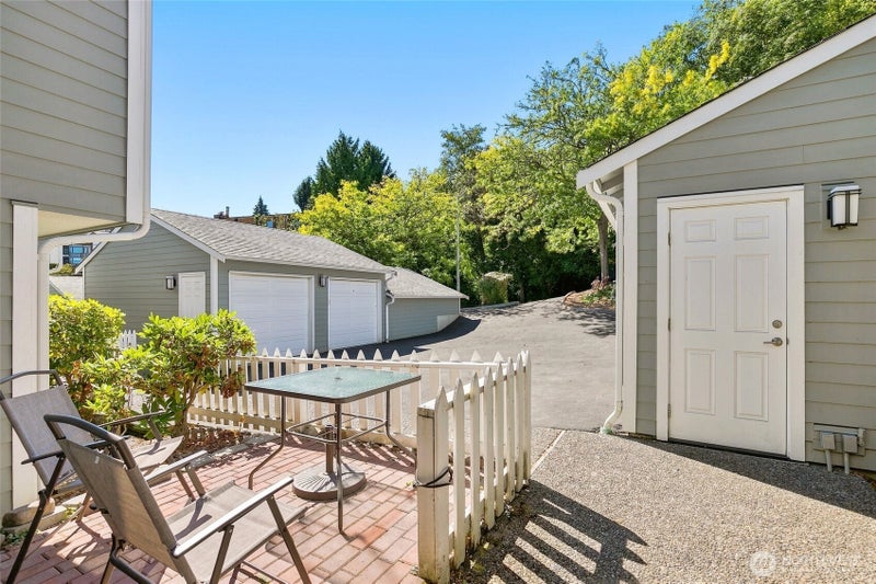 3812 25th Avenue W 4B