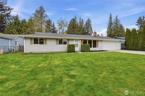 Photo of 12010 38th Ave Ne Ave, Marysville, WA 98271 (MLS # 2512921)