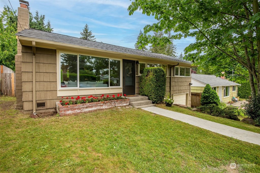 Photo of 2616 NE 137th Street, Seattle, WA 98125 (MLS # 2126102)