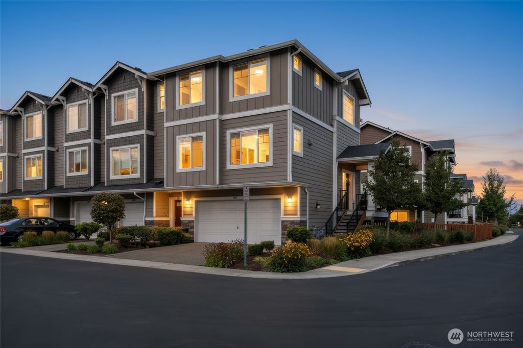 Photo of 3011 35th Street, Everett, WA 98201 (MLS # 2430487)