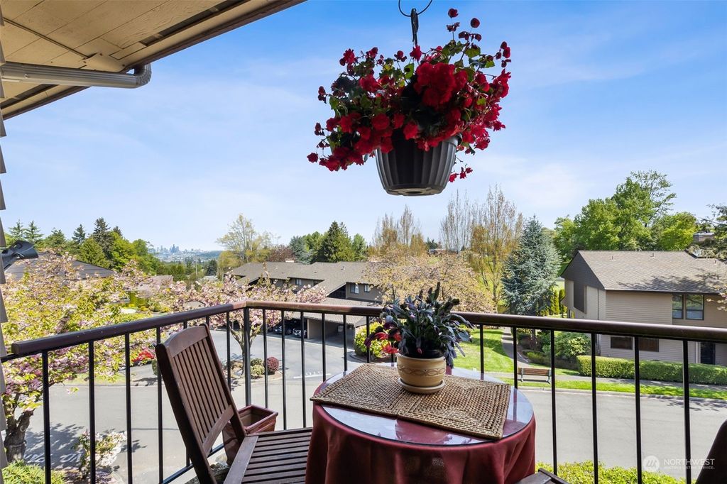 Photo of 10703 Glen Acres Drive S, Seattle, WA 98168 (MLS # 2299102)