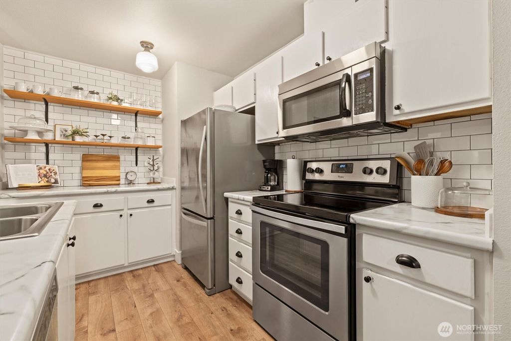 Photo of 5010 168th Street #C, Lynnwood, WA 98037 (MLS # 2438204)