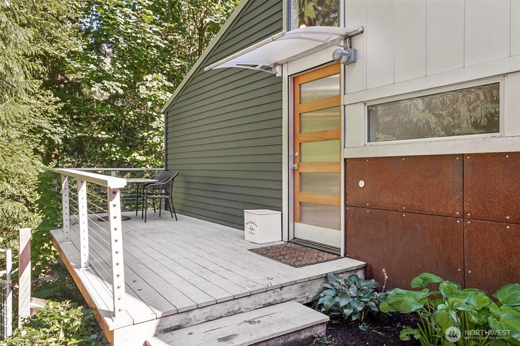 Photo of 26031 SE 156 Street, Issaquah, WA 98027 (MLS # 2424417)