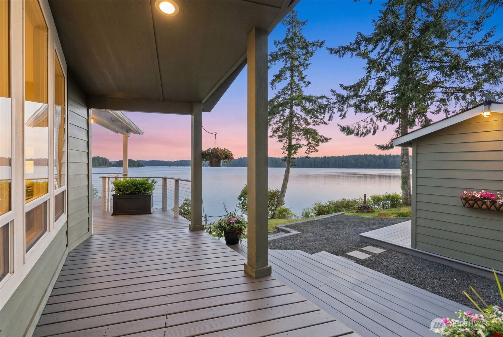 4751 E Pickering Road