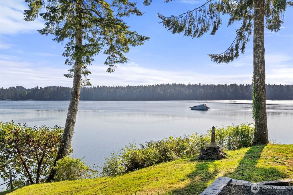 Photo of 4751 E Pickering Road, Shelton, WA 98584 (MLS # 2499119)