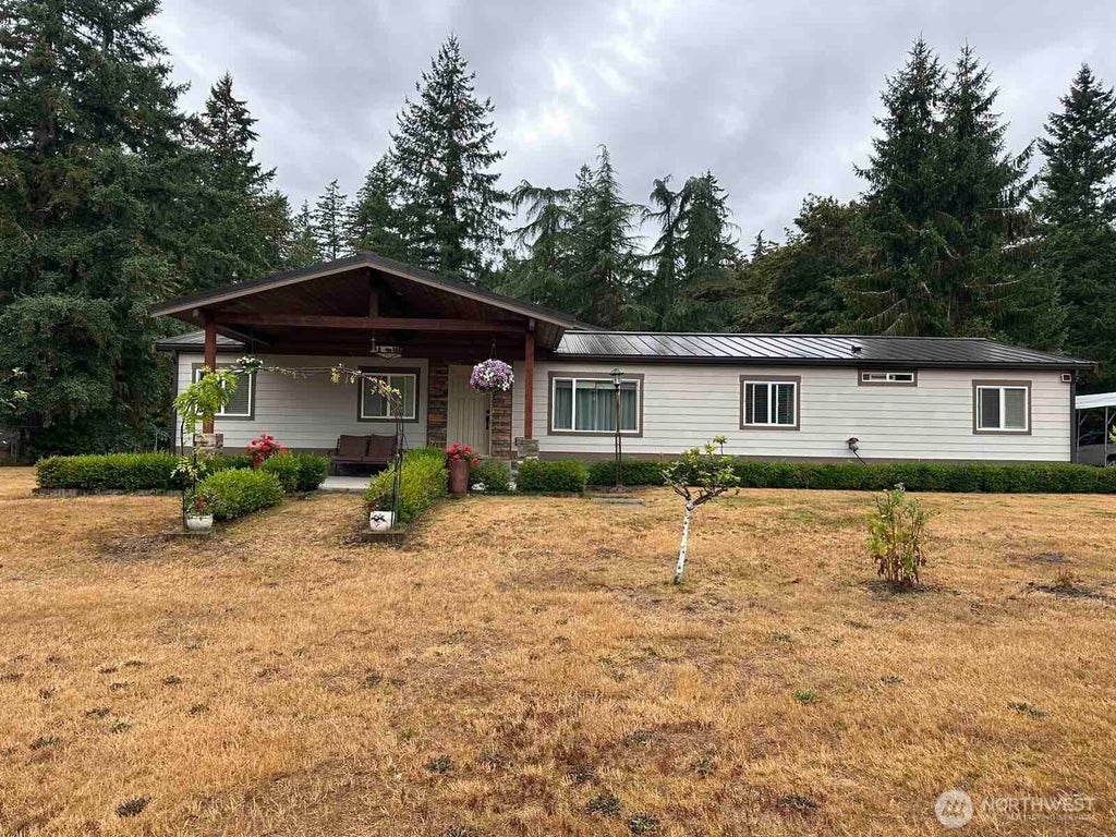Photo of 31305 SE 202nd Avenue, Kent, WA 98042 (MLS # 2577478)