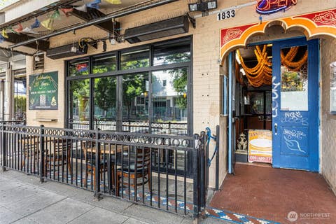 Photo of 1833 Broadway, Seattle, WA 98122 (MLS # 2552833)