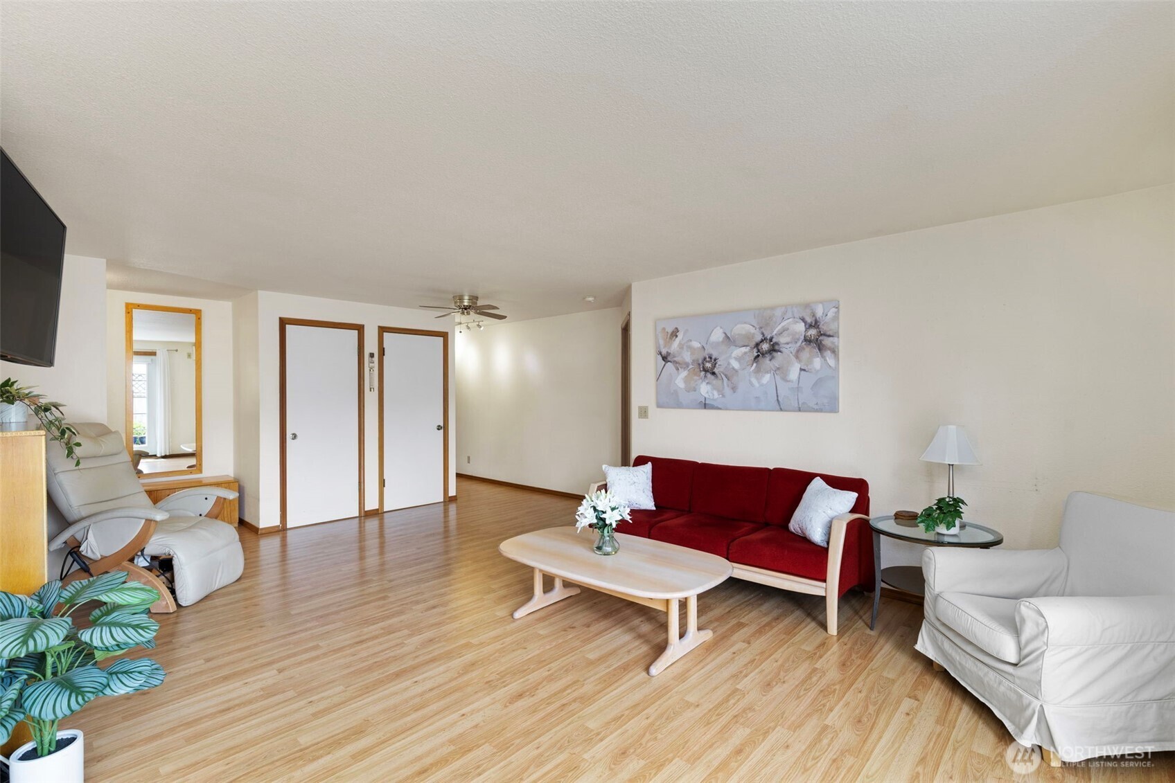 19842 NE Mosjon Circle