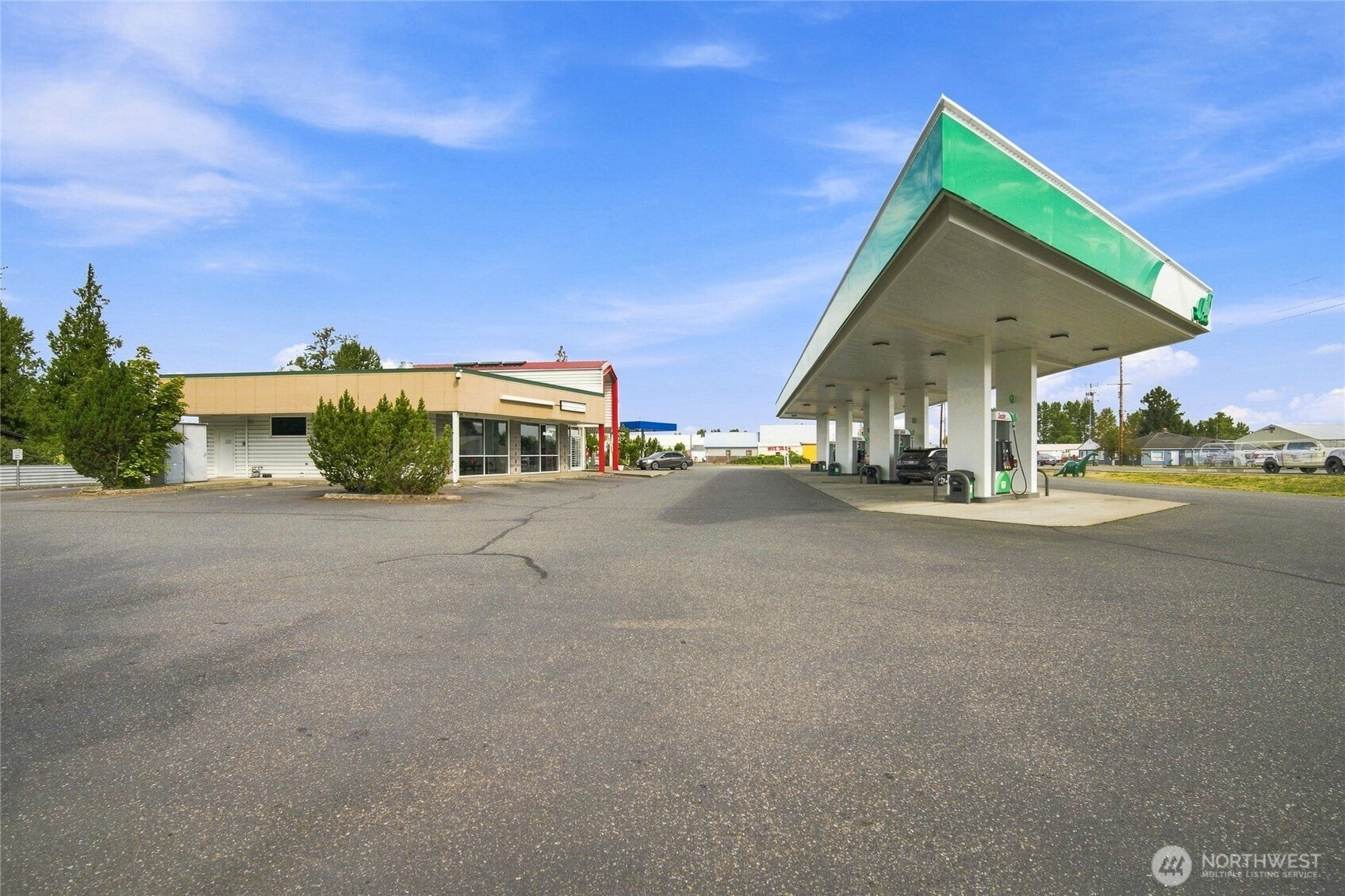 5927 Guide Meridian