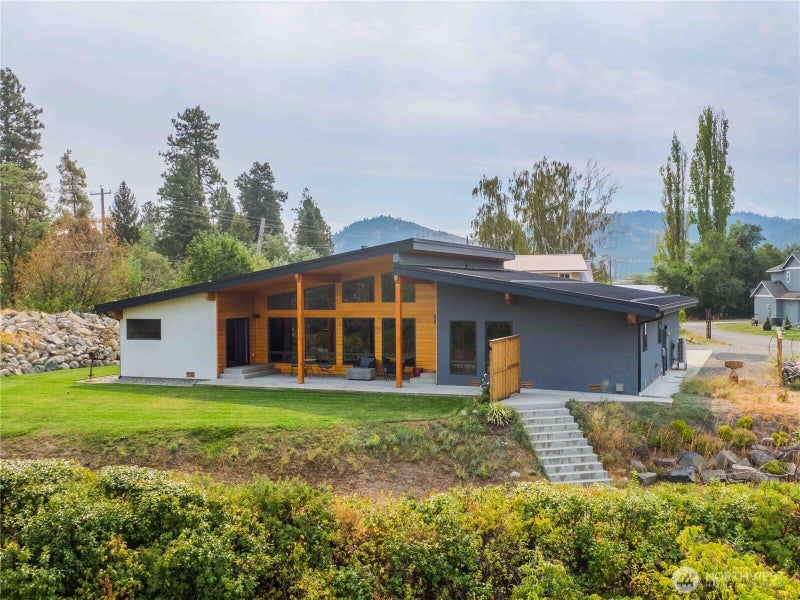 34 Steelhead Lane
