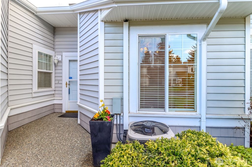 Photo of 23406 51 st Avenue S #43-3, Kent, WA 98032 (MLS # 2342153)