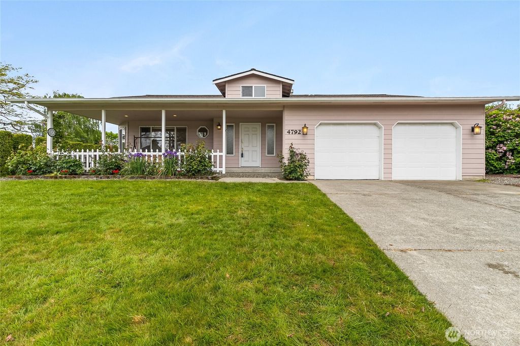 Photo of 4792 N Golf Course Drive, Blaine, WA 98230 (MLS # 2513995)