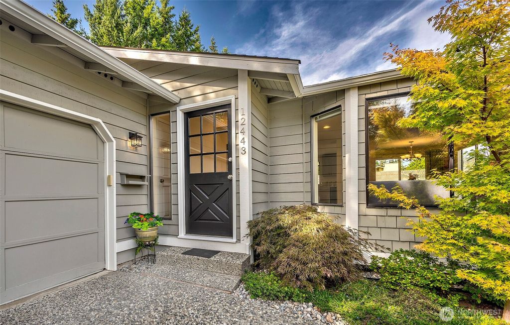 Photo of 12443 86TH Place NE, Kirkland, WA 98034 (MLS # 2437049)