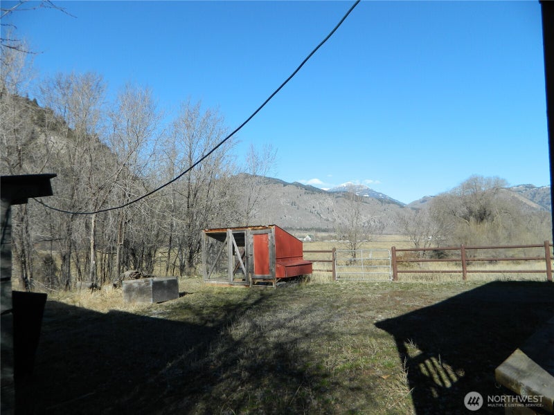 2127 Sinlahekin Road