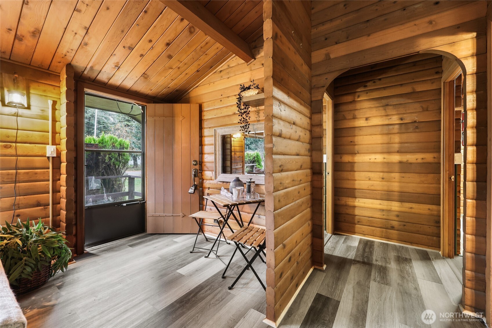 2806 Bona Vista Drive SW